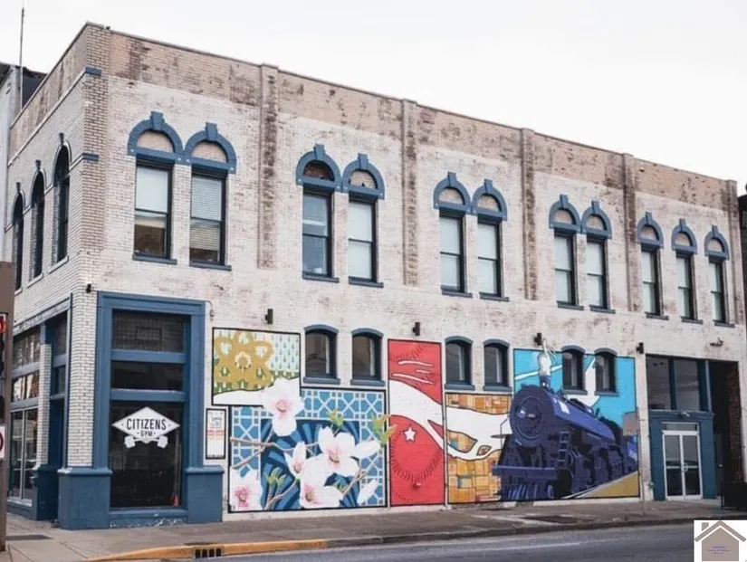 104 S 3rd Street building